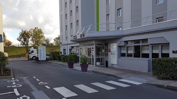 Hôtel Restaurant Campanile Le Blanc-Mesnil