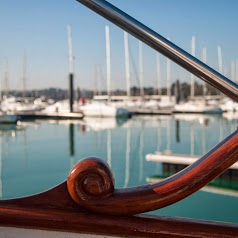 Marinae-Location : location de bateaux à moteur, vedettes, semi-rigides à Morlaix, Finistère