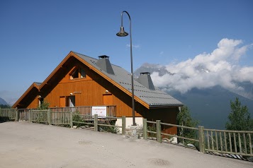 Chalet Beyond - Fietshotel en chalethuur