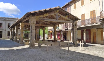 Holidays Lagrasse, The Riverside Gîtes from 90€ per night