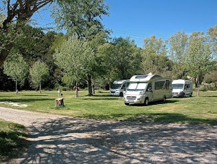 Camping Le Vallon Des Cigales