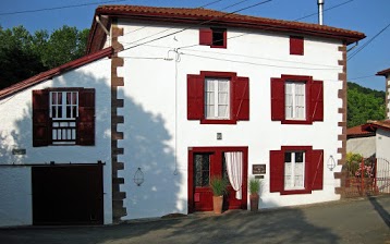 Maison Donamaria