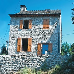 Gîte La Chaze LZG147