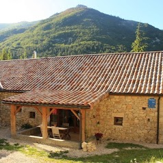 Gîte Le Pilhon - étape & séjour - chambres - table d'hôtes