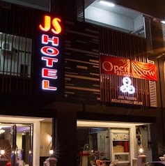 JS HOTEL DESA TEBRAU