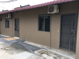 居銮休闲小屋(民宿）Melodi Kluang Homestay