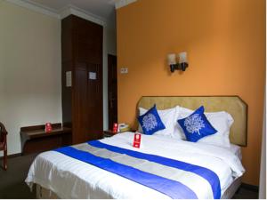 OYO Rooms Klang Gold Course Mall