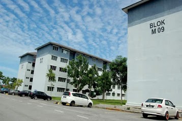 Umah Ilya Taman Alam Perdana, Puncak Alam