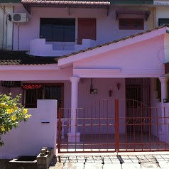 Shades Homestay Bercham