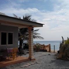 Chalet Pantai Marang - Perkhidmatan Chalet dan BBQ