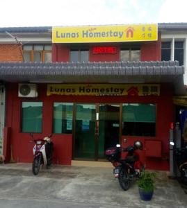 Lunas Homestay