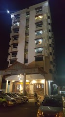 Eagle Bay Hotel