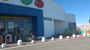 TOYS'R'US Pau