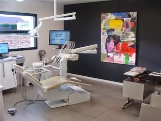 Drs ROZENSZTAJN & DOUX - Dentistes