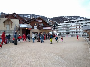 ECOLE DU SKI FRANCAIS ESF PUY SAINT VINCENT PELVOUX VALLOUISE