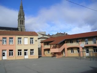 School Complex La Présentation De Marie