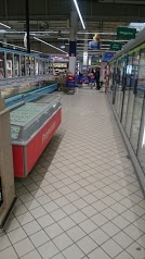 Carrefour Lesparre