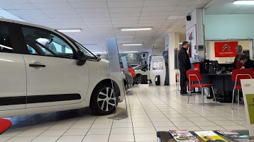 Oppidum Automobiles Issoire - Citroën