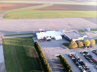 Tavaux Airport