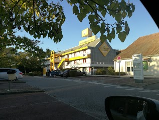 Hôtel Restaurant Campanile Lyon Est - Aéroport Saint Exupéry