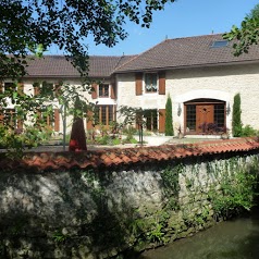 Moulin du Fontcourt Gite & Chambres d'Hôtes