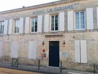 Le Square Hôtel St Pierre d'Oléron
