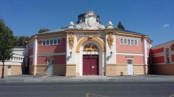 Cnac National Center For Arts Du Cirque