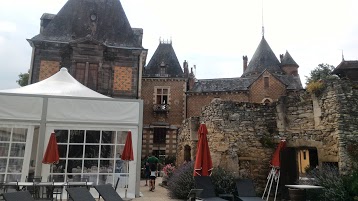 Chateau de Maulmont