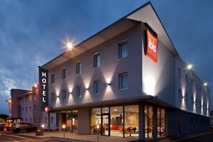 Hotel ibis Clermont Ferrand Nord Riom