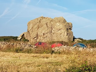 Camping sauvage sur le GR223