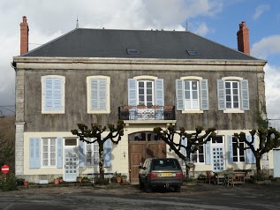 Les Trois Sycomores