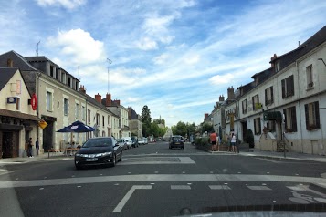 Logis Hostellerie du Cheval Blanc