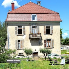 Meublé de Tourisme Marie-Jeanne Pesenti