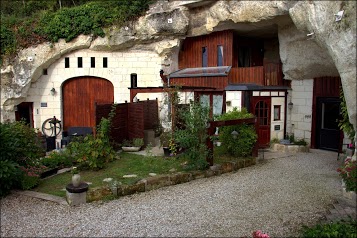 LES TROGLOS DE BEAULIEU - Chambres d'hôtes Troglodytiques