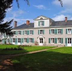 Chateau De La Rue