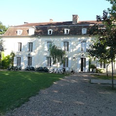 Auberge de Jeunesse HI Cepoy