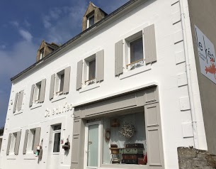 Le Keo, La Maison Des Capitaines.Chambres à Louer.