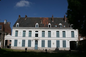 HOTEL de WARENGHIEN