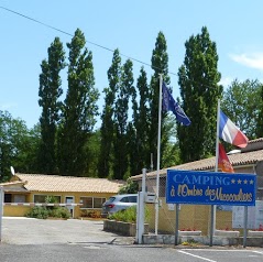 Camping Municipal **** - A l'ombre des micocouliers