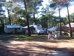 Camping la Pinède en Provence