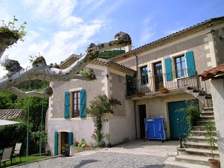 Location de vacances et Courts Séjours La Source en Ardèche