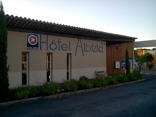 Albizia Hotel
