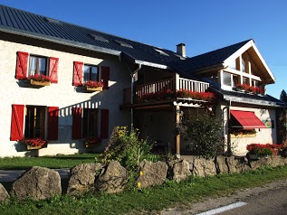 Arcanson : Gîte/hôtel et Agence de voyages