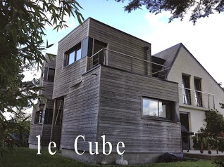 Le Cube