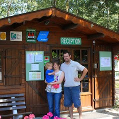 Camping Tours Les Acacias